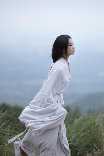 如果新能源汽车发展出了充电五分钟，续航 500 公里的技术，传统燃油车会被彻底淘汰吗？
